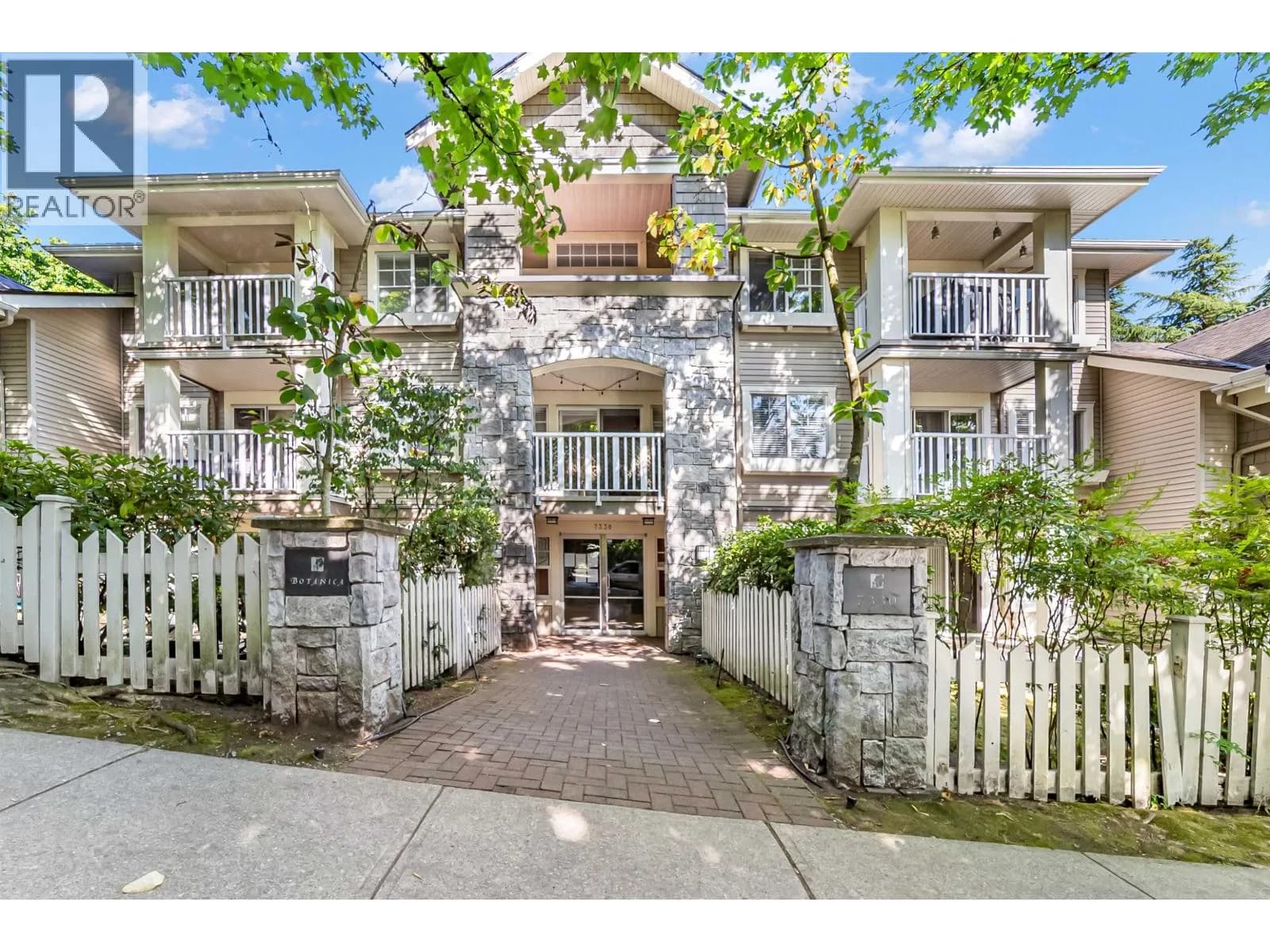 7330 SALISBURY AVENUE, Burnaby