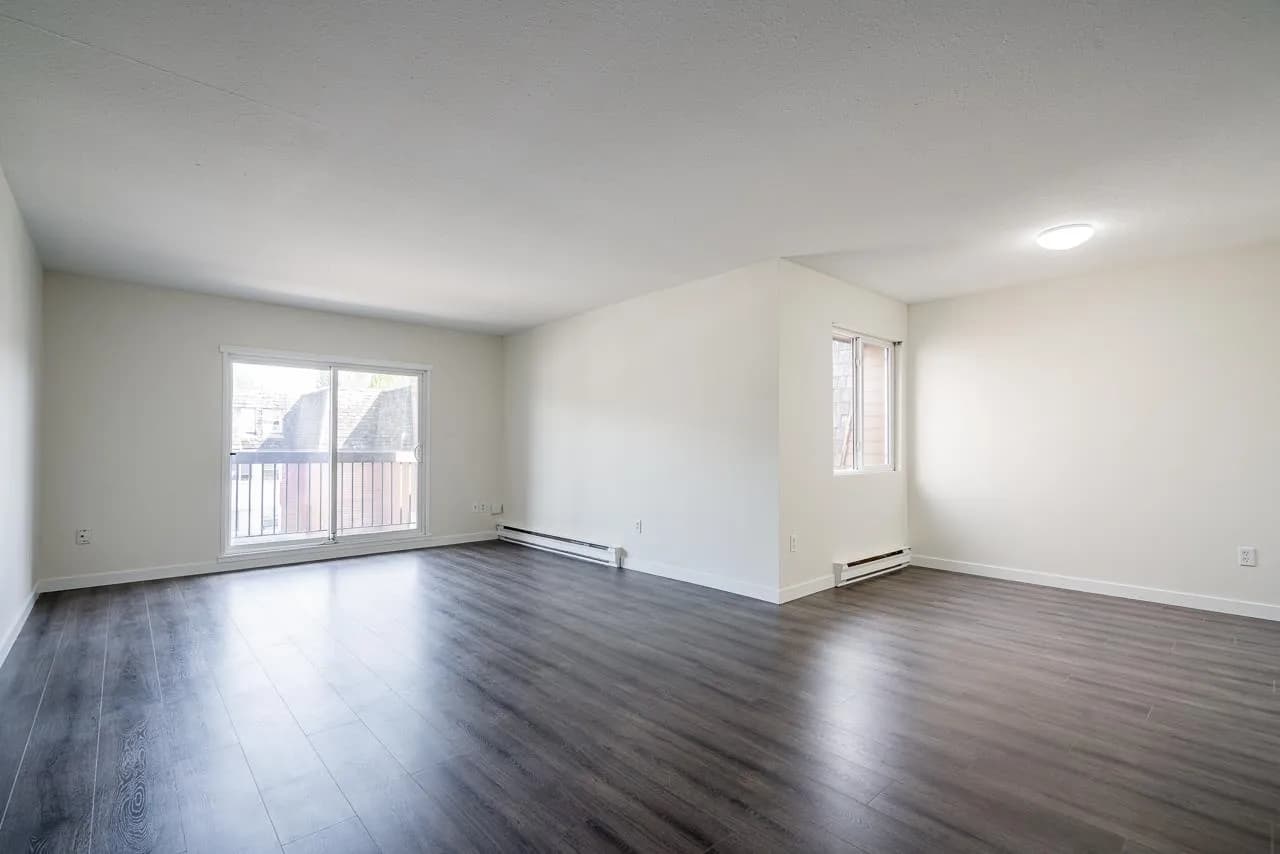 #304 33850 FERN STREET, Abbotsford, BC photo 2