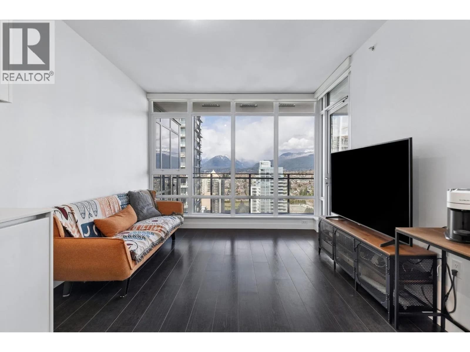 #2903 2085 SKYLINE COURT, Burnaby, BC photo 3