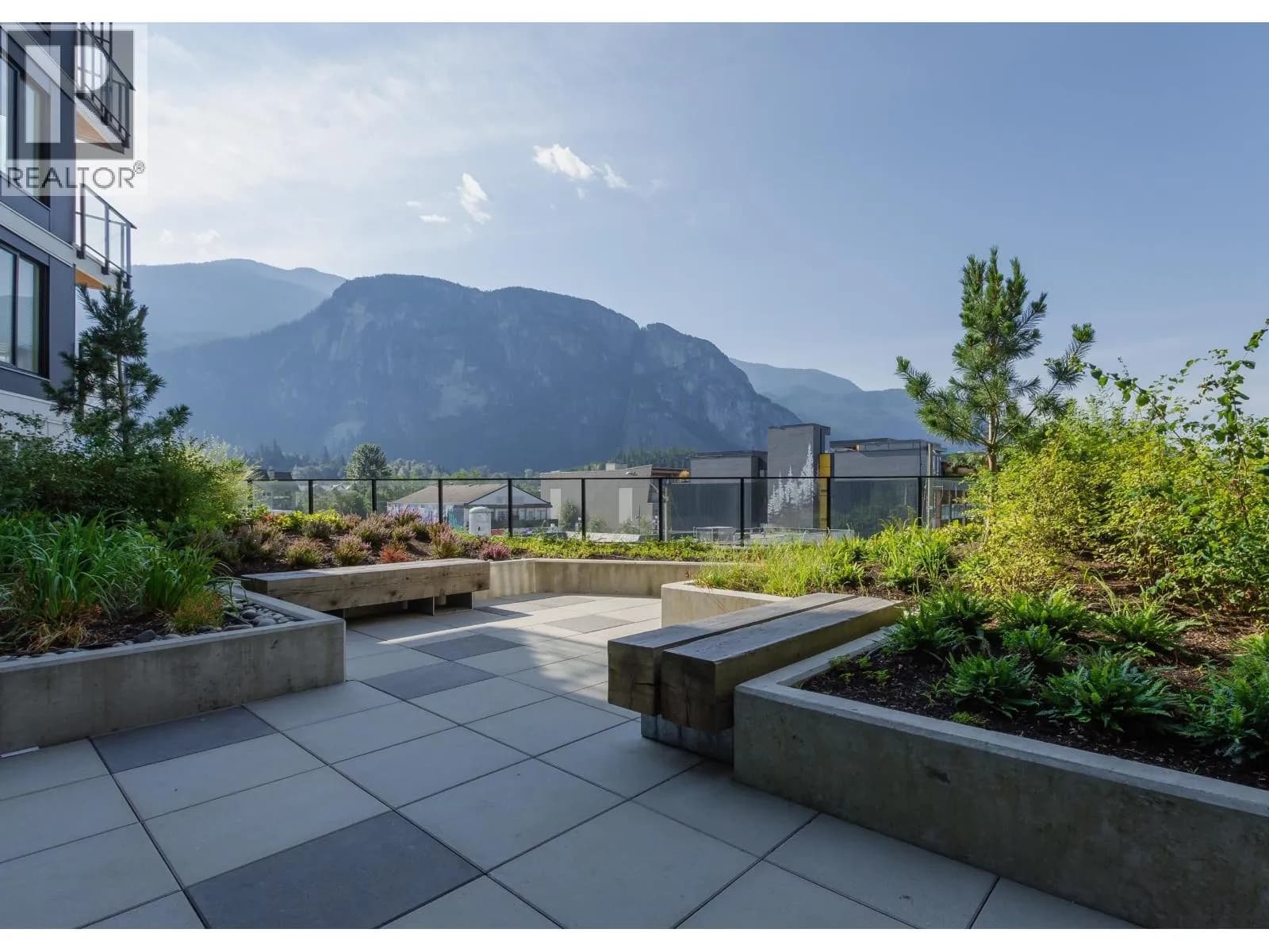 #511 1365 PEMBERTON AVENUE, Squamish, BC photo 4