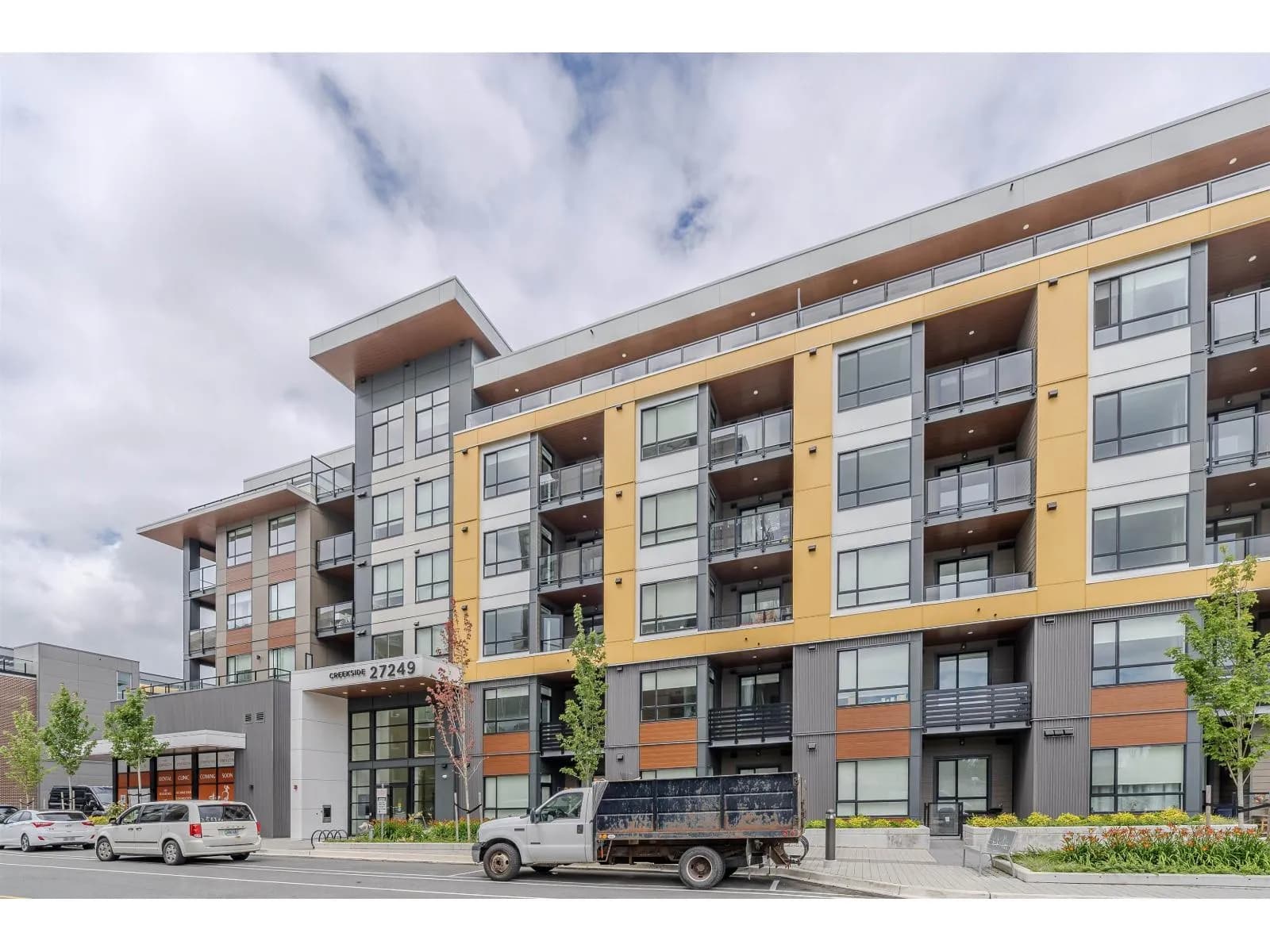 #606 27249 ALDERGROVE TOWN CENTRE DRIVE, Langley, BC photo 2