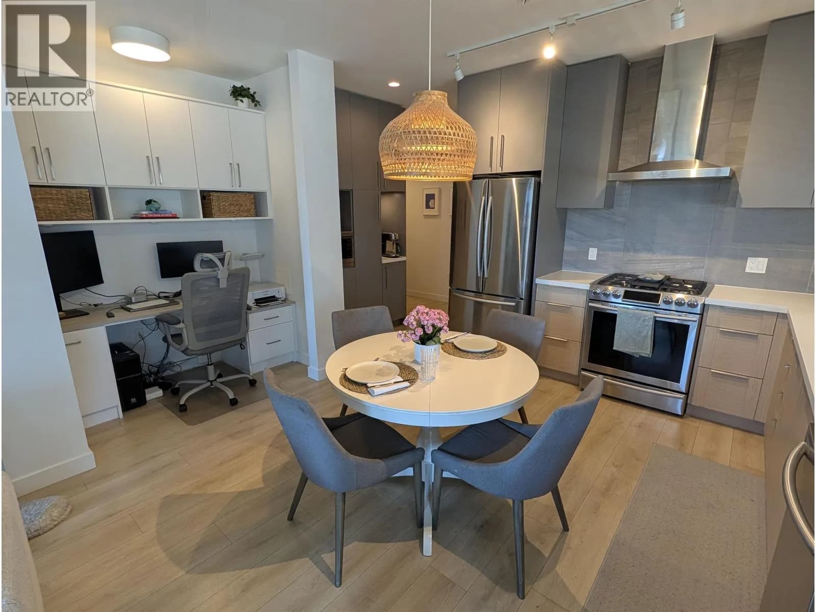 #409 603 REGAN AVENUE, Coquitlam, BC photo 2