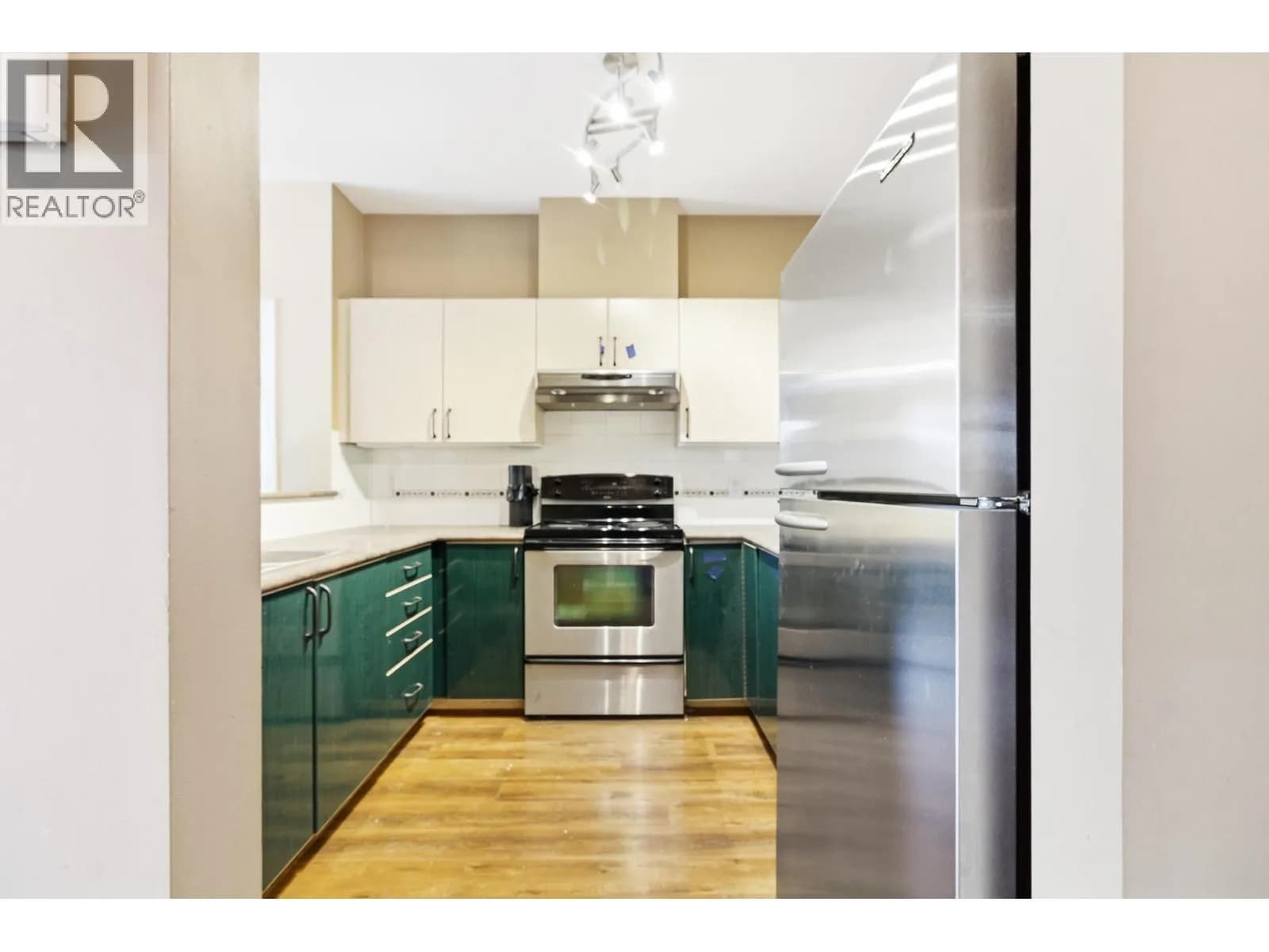 #407 83 STAR CRESCENT, New Westminster, BC photo 3
