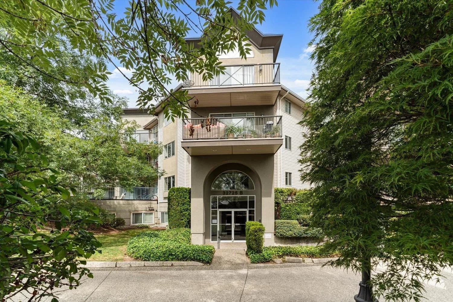 32725 GEORGE FERGUSON WAY, Abbotsford