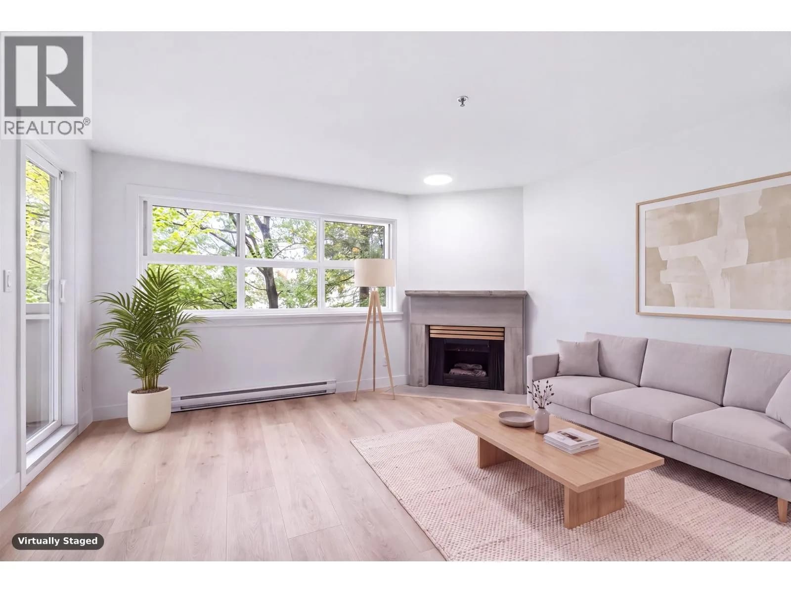 #305 2928 COMMERCIAL DRIVE, Vancouver, BC photo 2