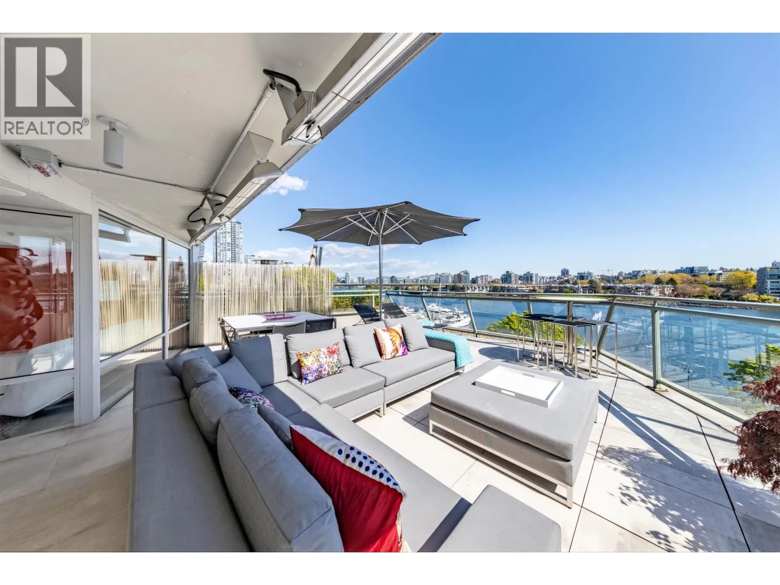 #606 1288 MARINASIDE CRESCENT, Vancouver, BC photo 4
