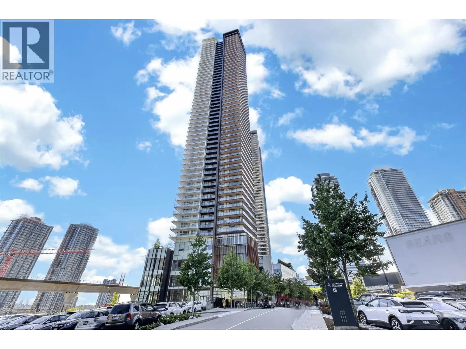 4650 BRENTWOOD BOULEVARD, Burnaby