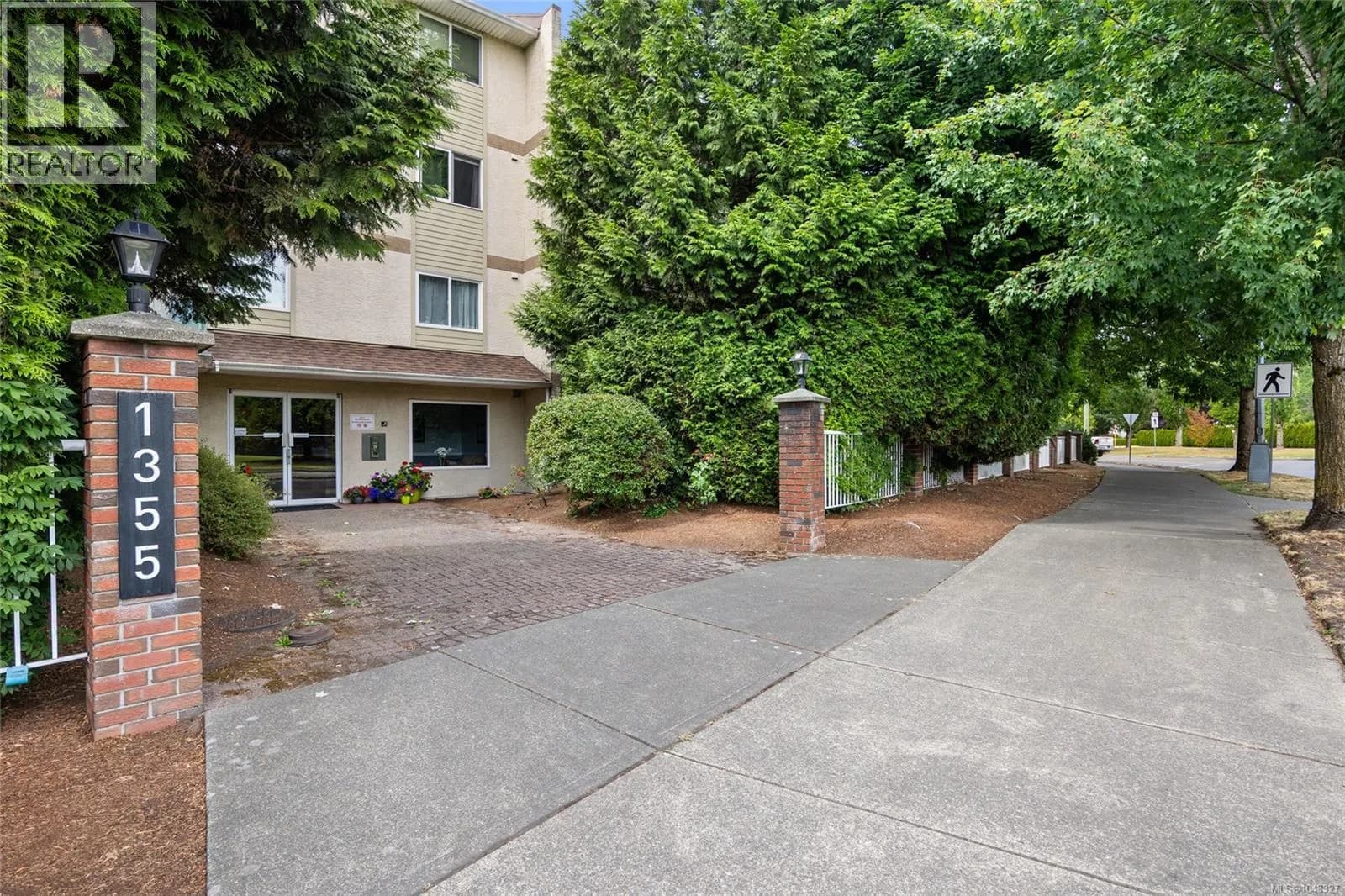 1355 Cumberland Rd, Courtenay