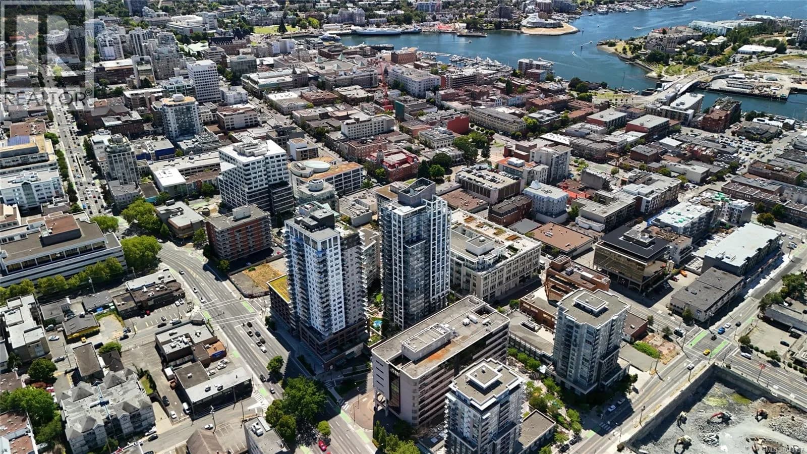 #1301 777 Herald St, Victoria, BC photo 2