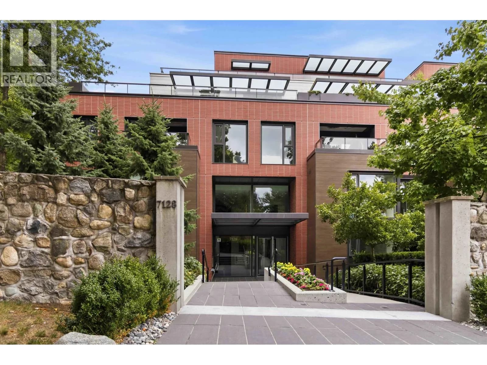 #303 7128 ADERA STREET, Vancouver, BC photo 4