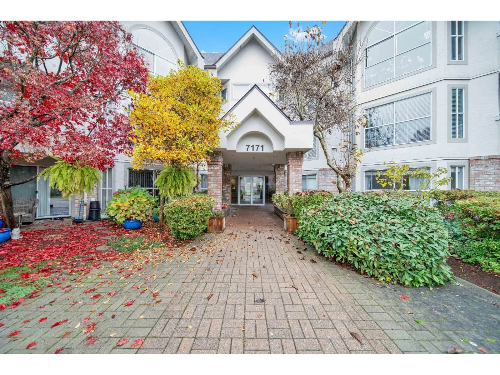 7171 121 STREET, Surrey