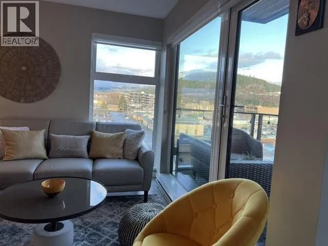 #516 38033 SECOND AVENUE, Squamish, BC photo 2