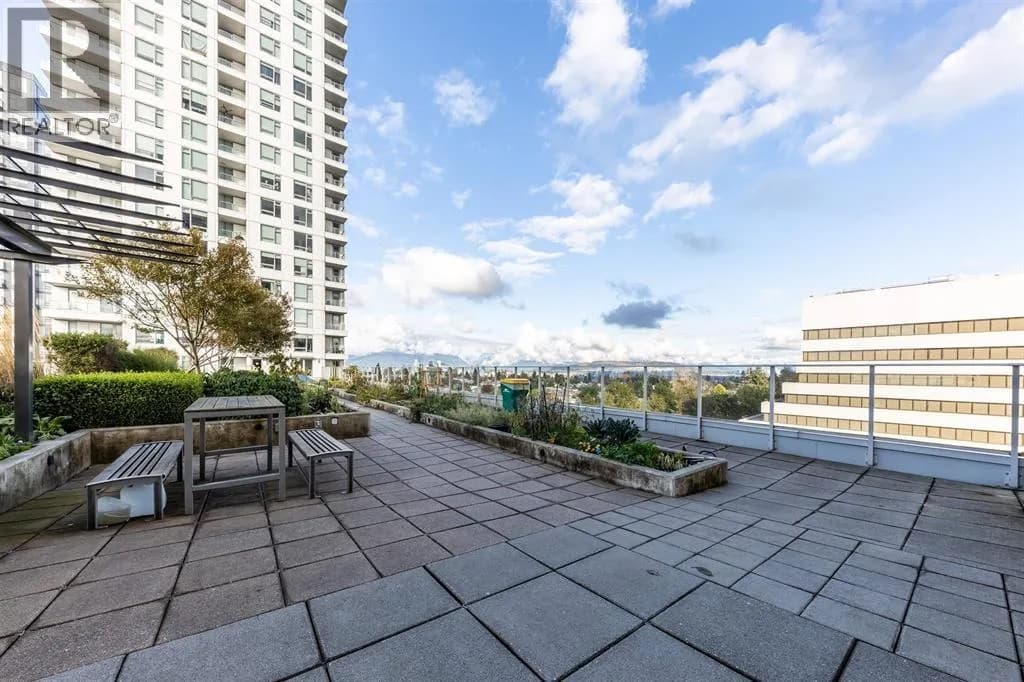 #3203 5665 BOUNDARY ROAD, Vancouver, BC photo 3