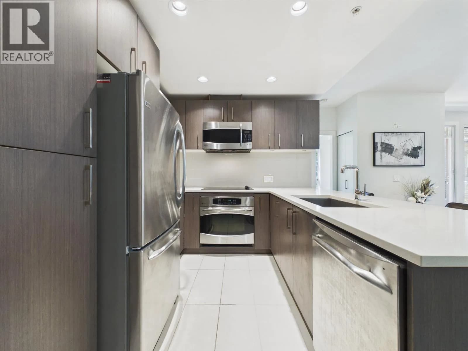#213 5983 GRAY AVENUE, Vancouver, BC photo 3