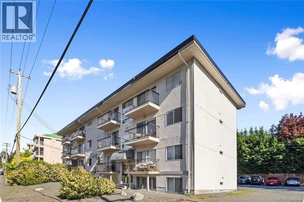 1630 Crescent View Dr, Nanaimo