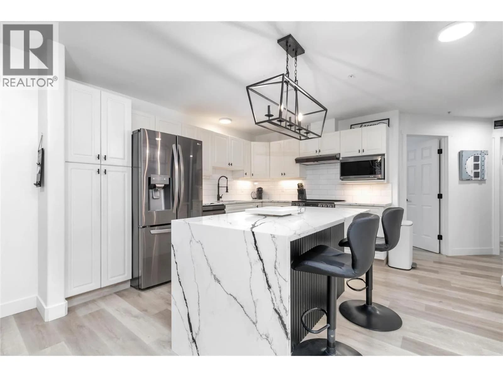 #307 1950 Durnin Road, Kelowna, BC photo 2