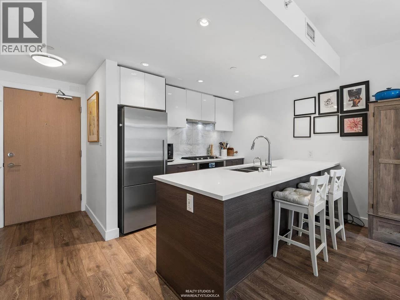 #205 8538 RIVER DISTRICT CROSSING, Vancouver, BC photo 3