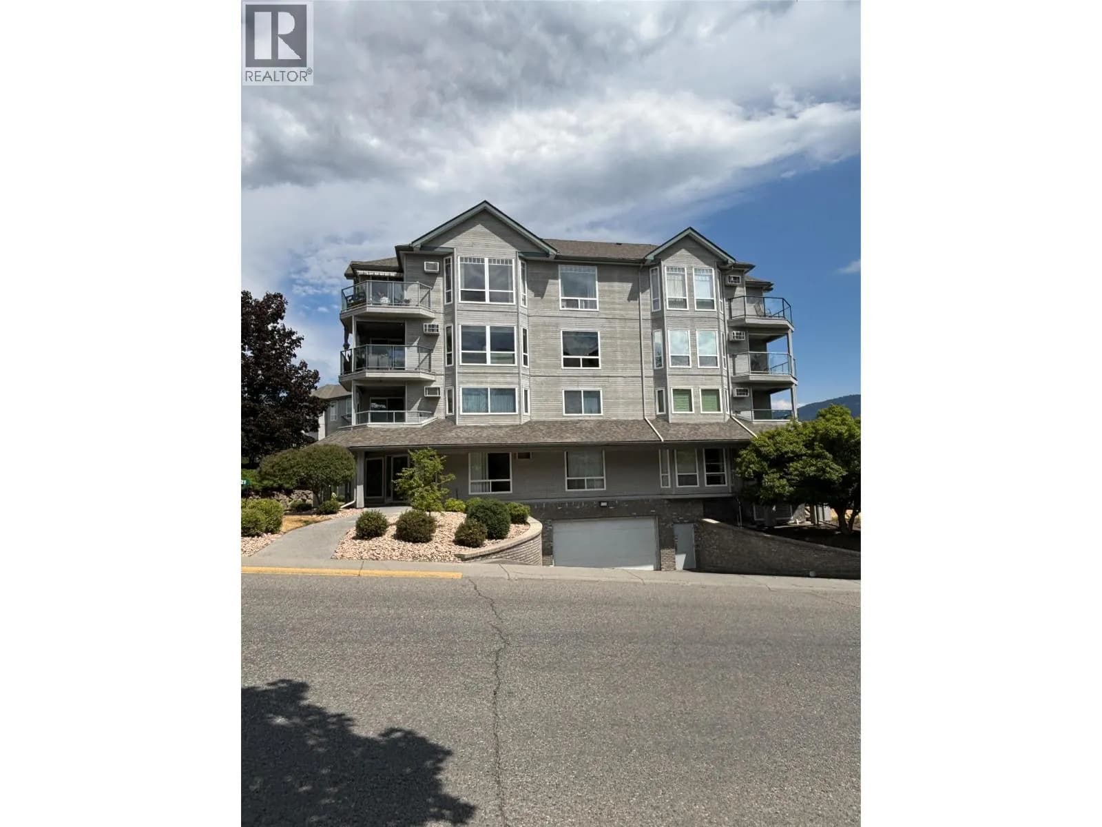 3221 Centennial Drive, Vernon