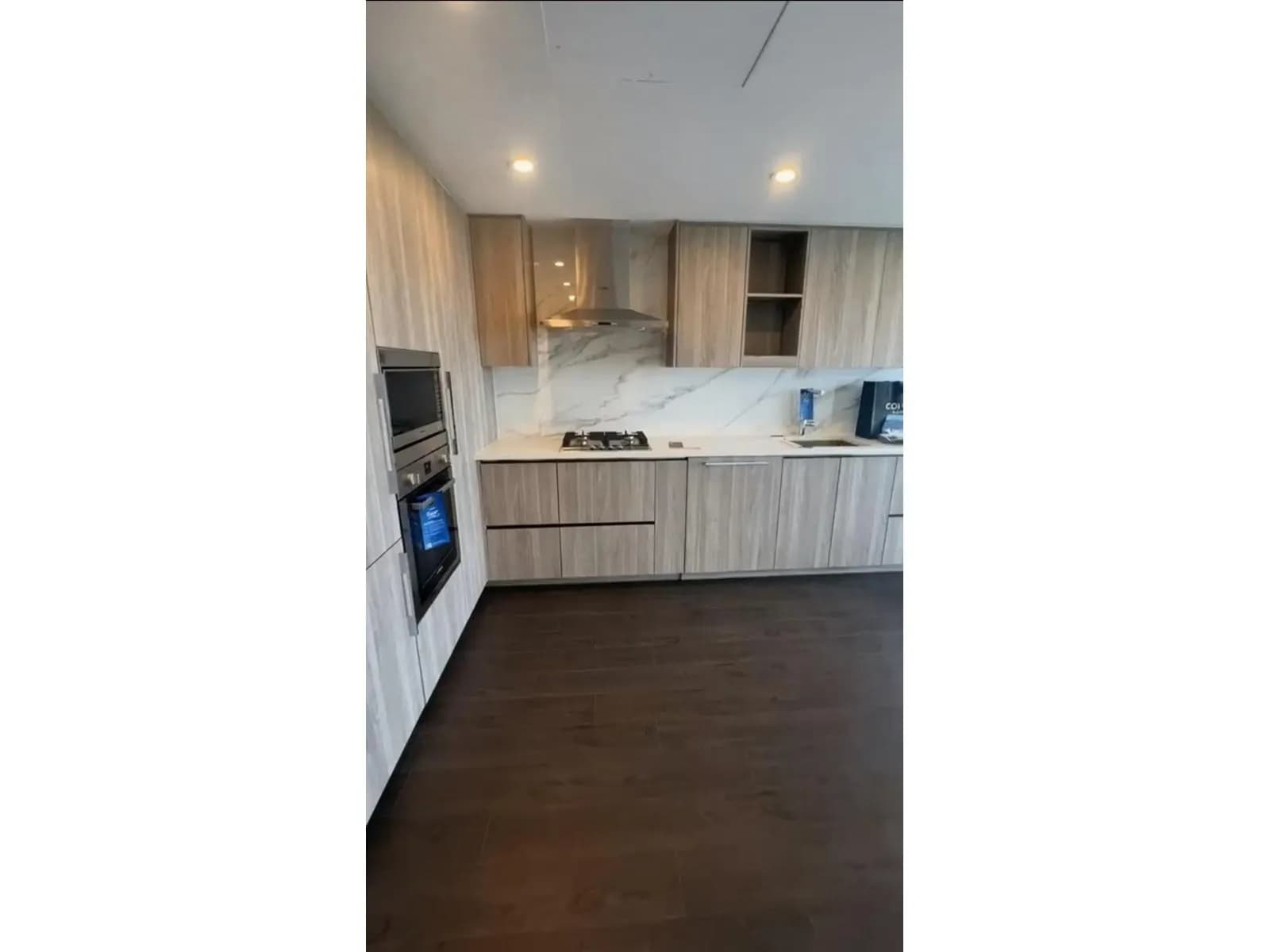 #2201 13778 100TH AVENUE, Surrey, BC photo 2