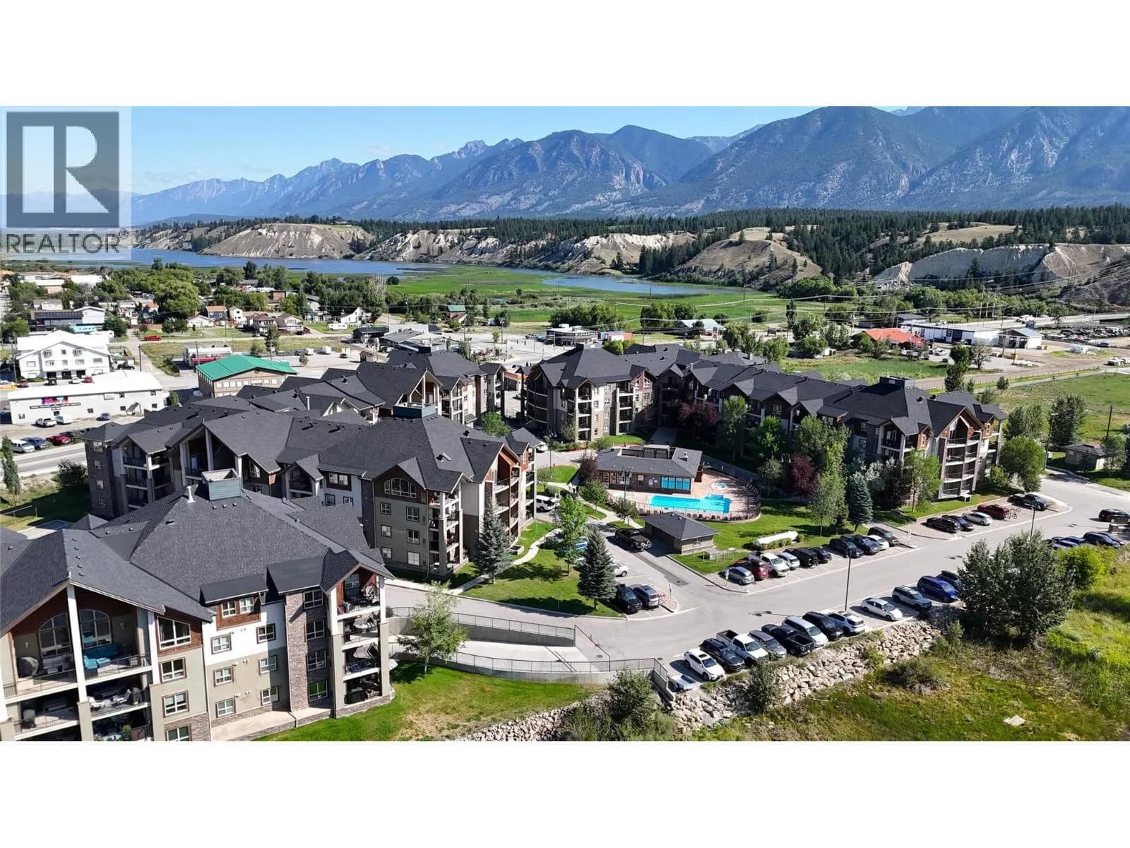 #1403 205 Third Avenue, Invermere, BC photo 2