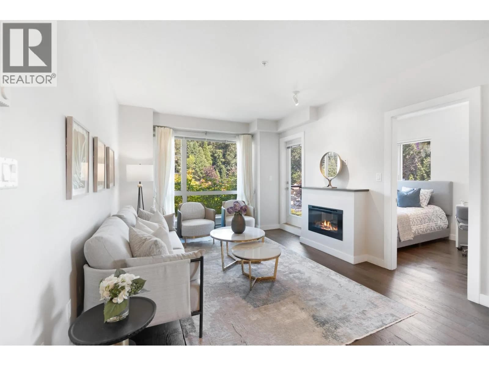 1330 MARINE DRIVE, North Vancouver