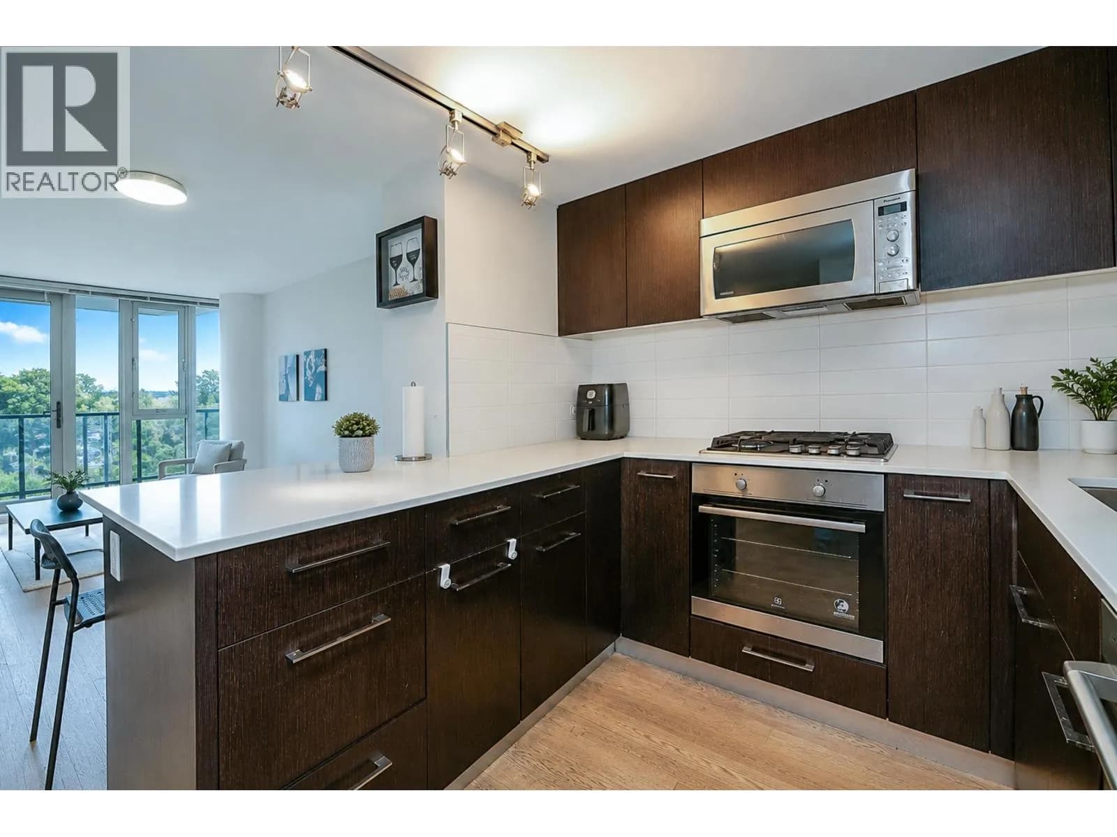 #801 7733 FIRBRIDGE WAY, Richmond, BC photo 4