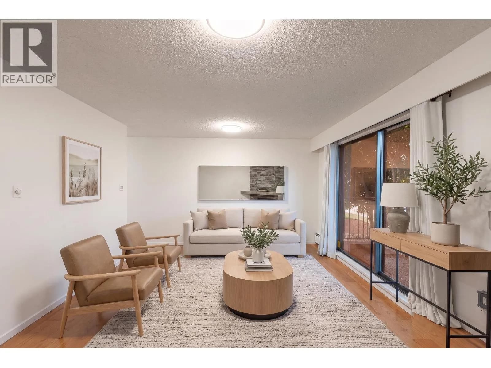 #102 425 ASH STREET, New Westminster, BC photo 3