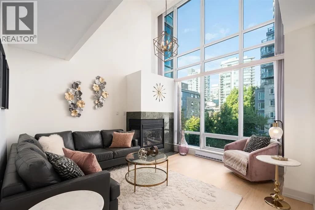 590 NICOLA STREET, Vancouver