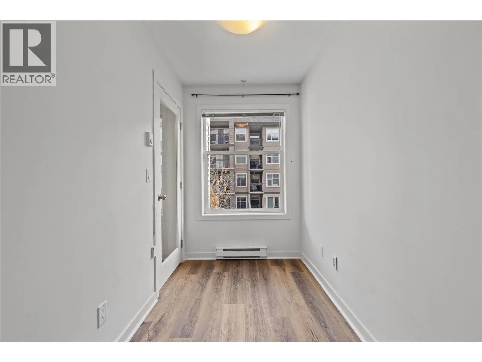 #212 539 Yates Road, Kelowna, BC photo 4