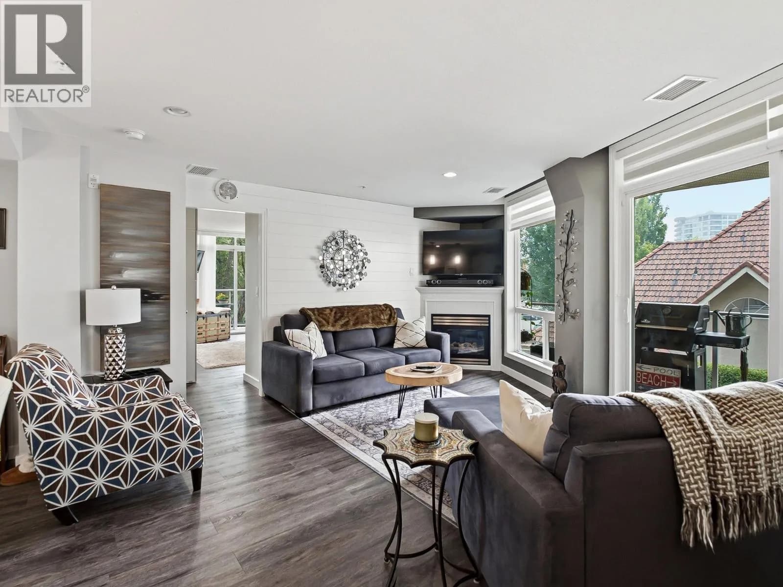 1088 Sunset Drive, Kelowna