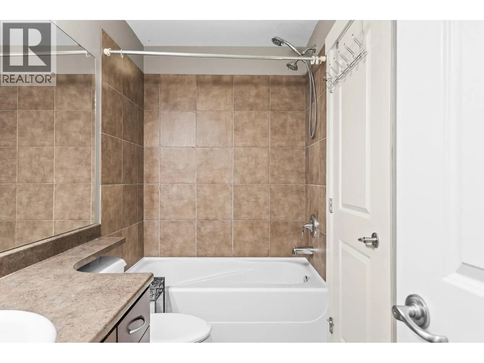 #212 3533 Carrington Road, West Kelowna, BC photo 4