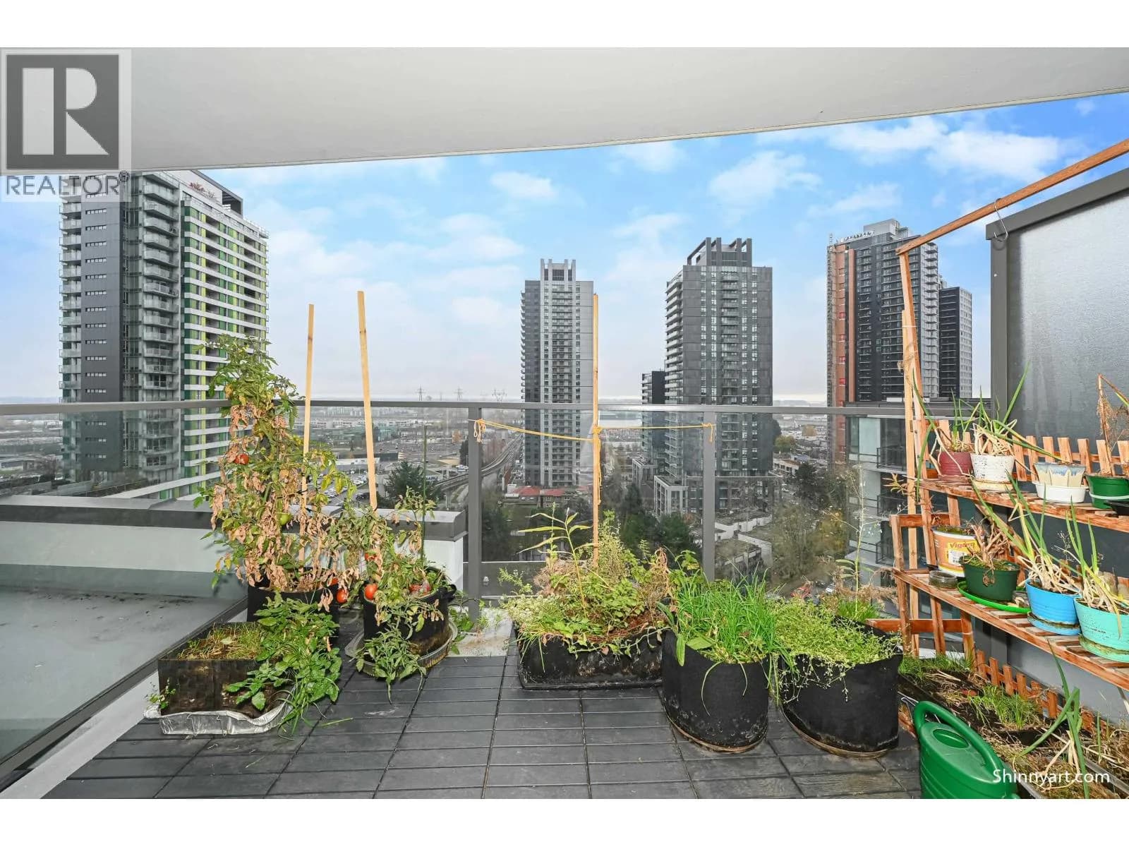#1409 8189 CAMBIE STREET, Vancouver, BC photo 4
