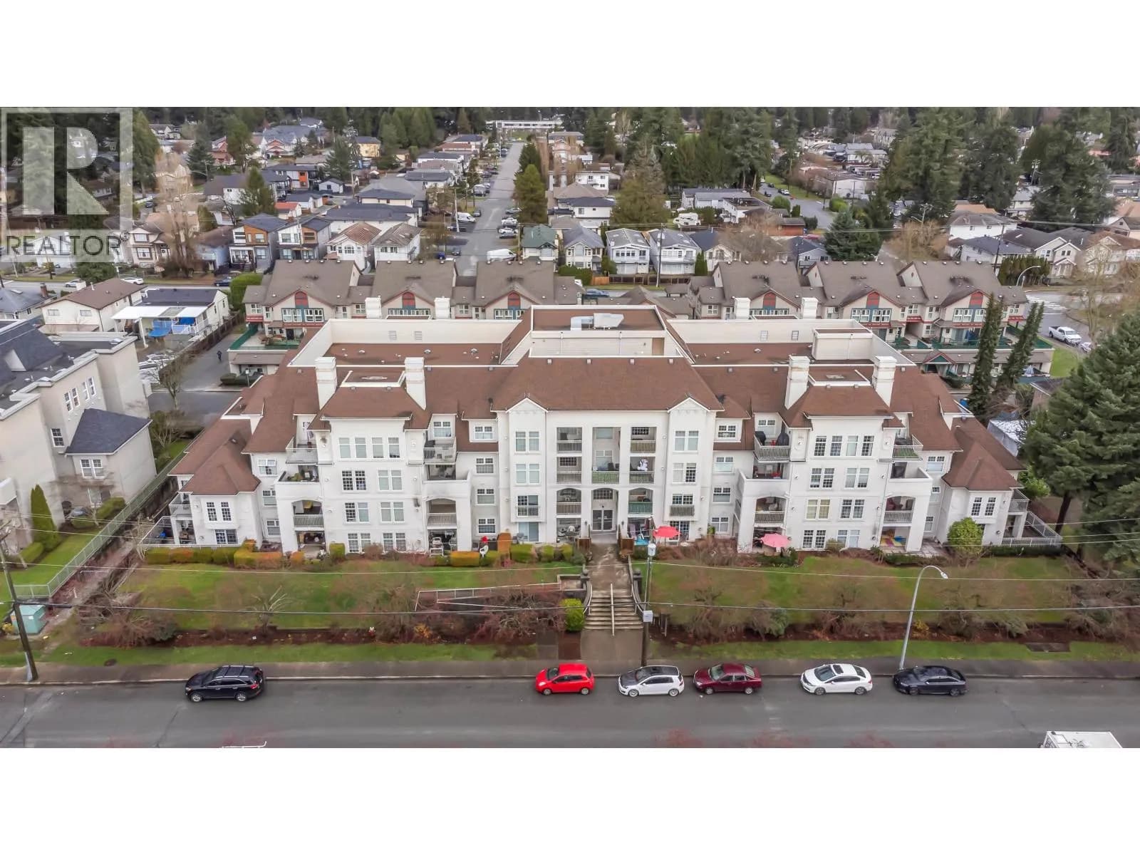 #301 1655 GRANT AVENUE, Port Coquitlam, BC photo 3