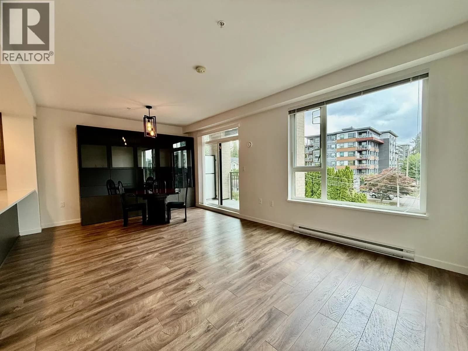 #312 621 REGAN AVENUE, Coquitlam, BC photo 3