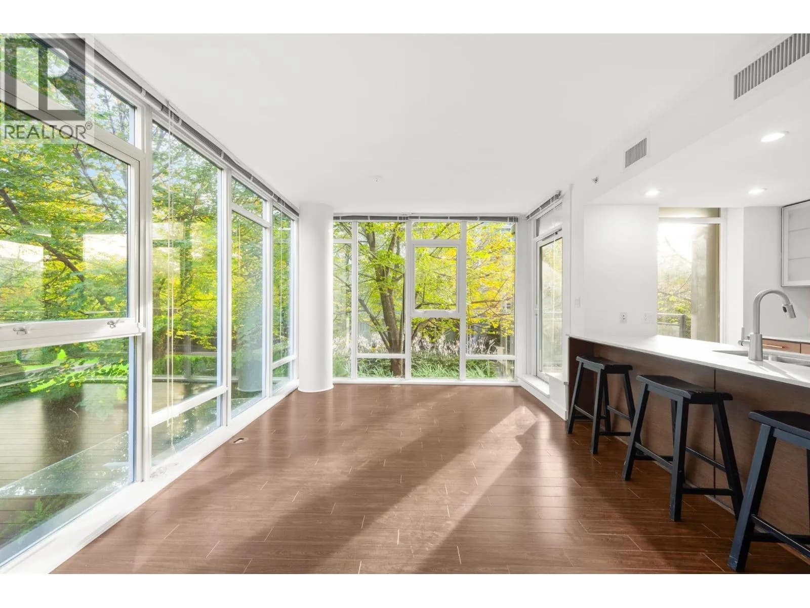 7371 WESTMINSTER HIGHWAY, Richmond