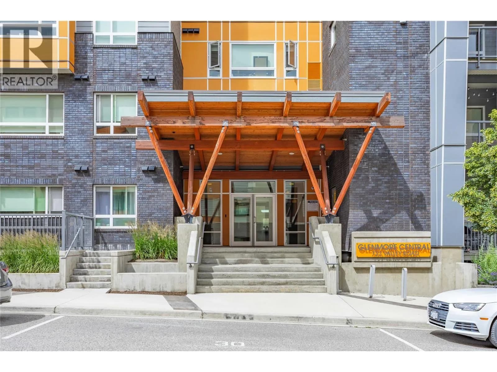 722 Valley Road, Kelowna