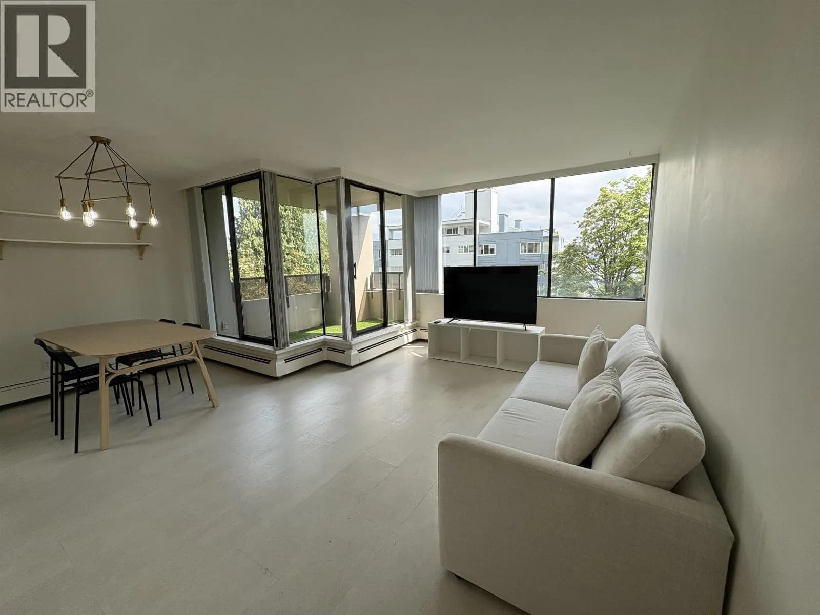 1737 DUCHESS AVENUE, West Vancouver