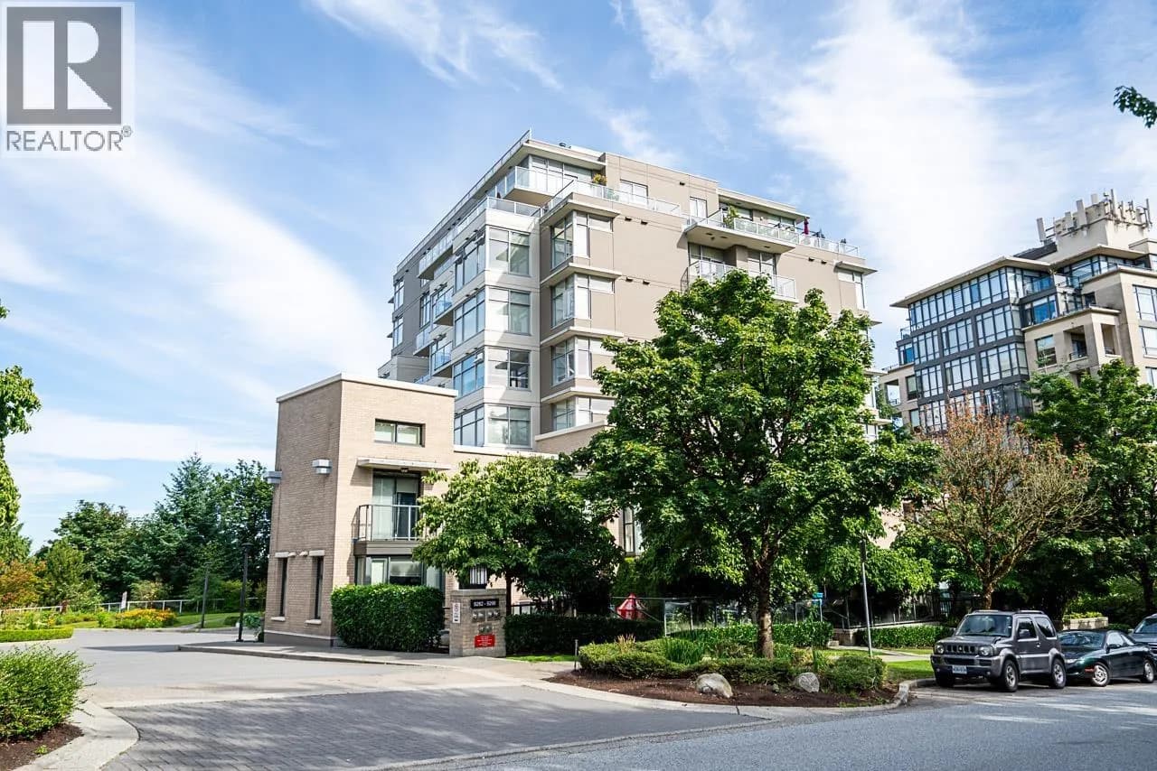 9298 UNIVERSITY CRESCENT, Burnaby