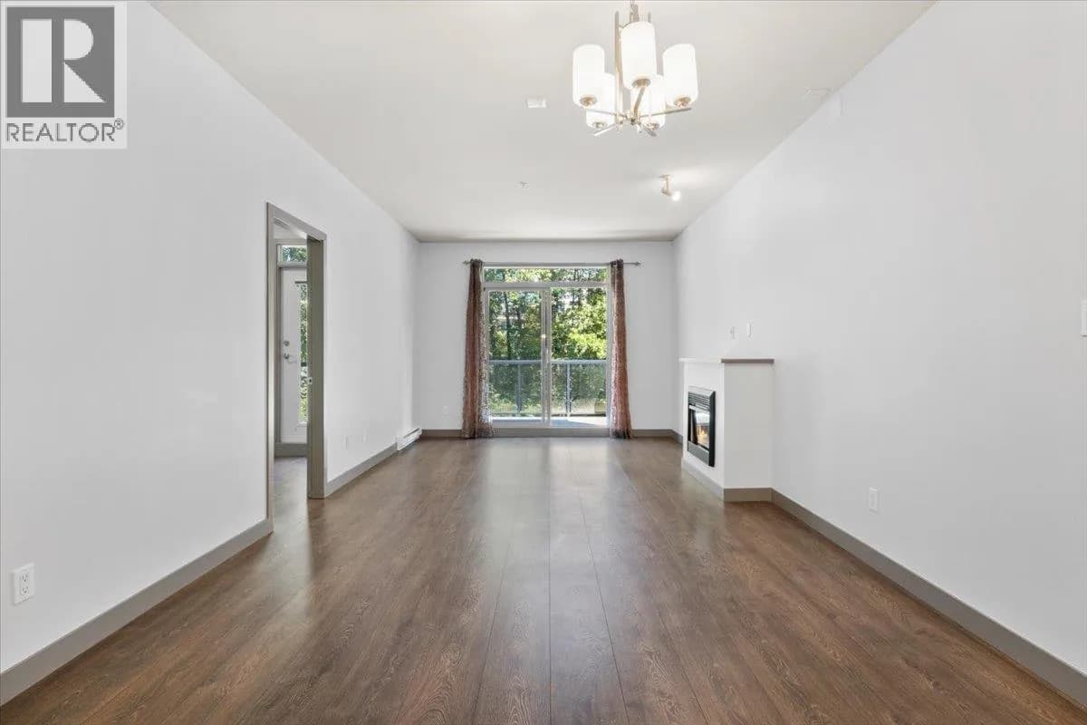 #312 100 CAPILANO ROAD, Port Moody, BC photo 2