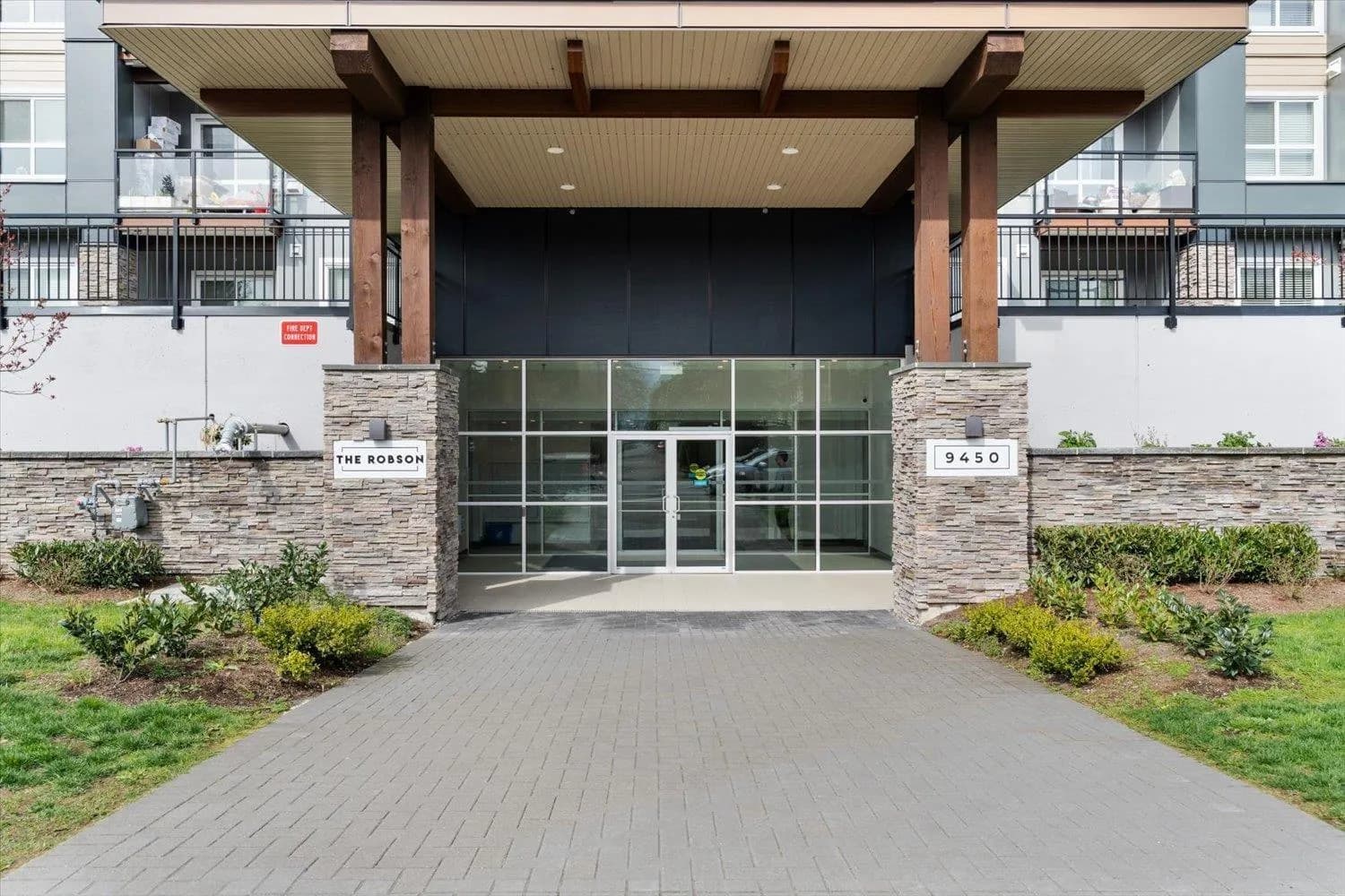 #112 9450 ROBSON STREET, Chilliwack, BC photo 3