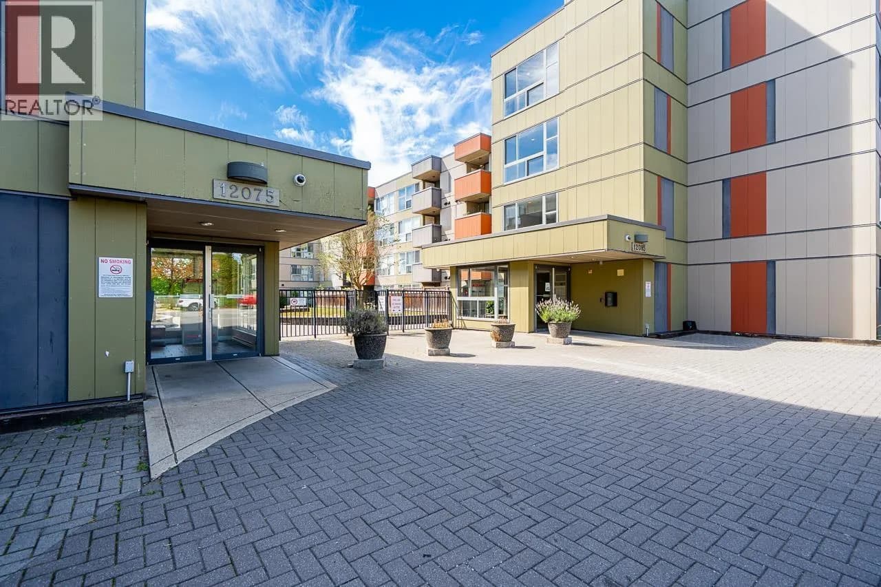 #208 12075 228 STREET, Maple Ridge, BC photo 3