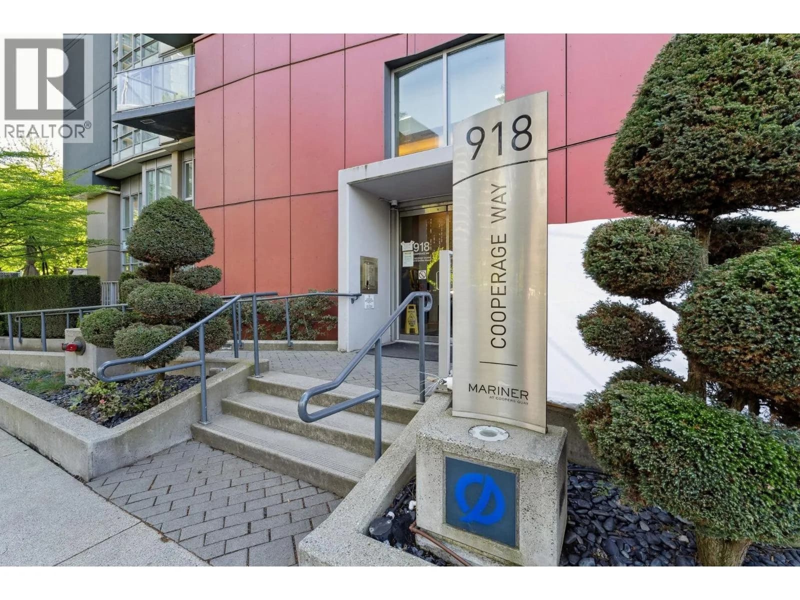 #2106 918 COOPERAGE WAY, Vancouver, BC photo 2