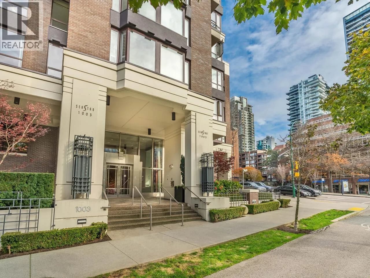 1003 PACIFIC STREET, Vancouver