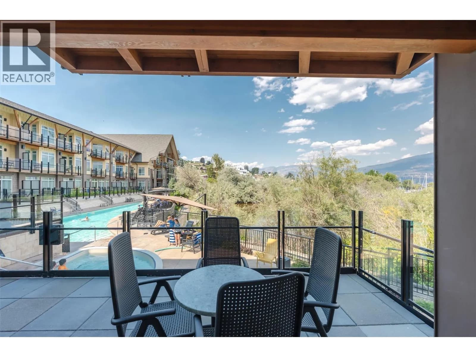 13011 Lakeshore Drive S, Summerland