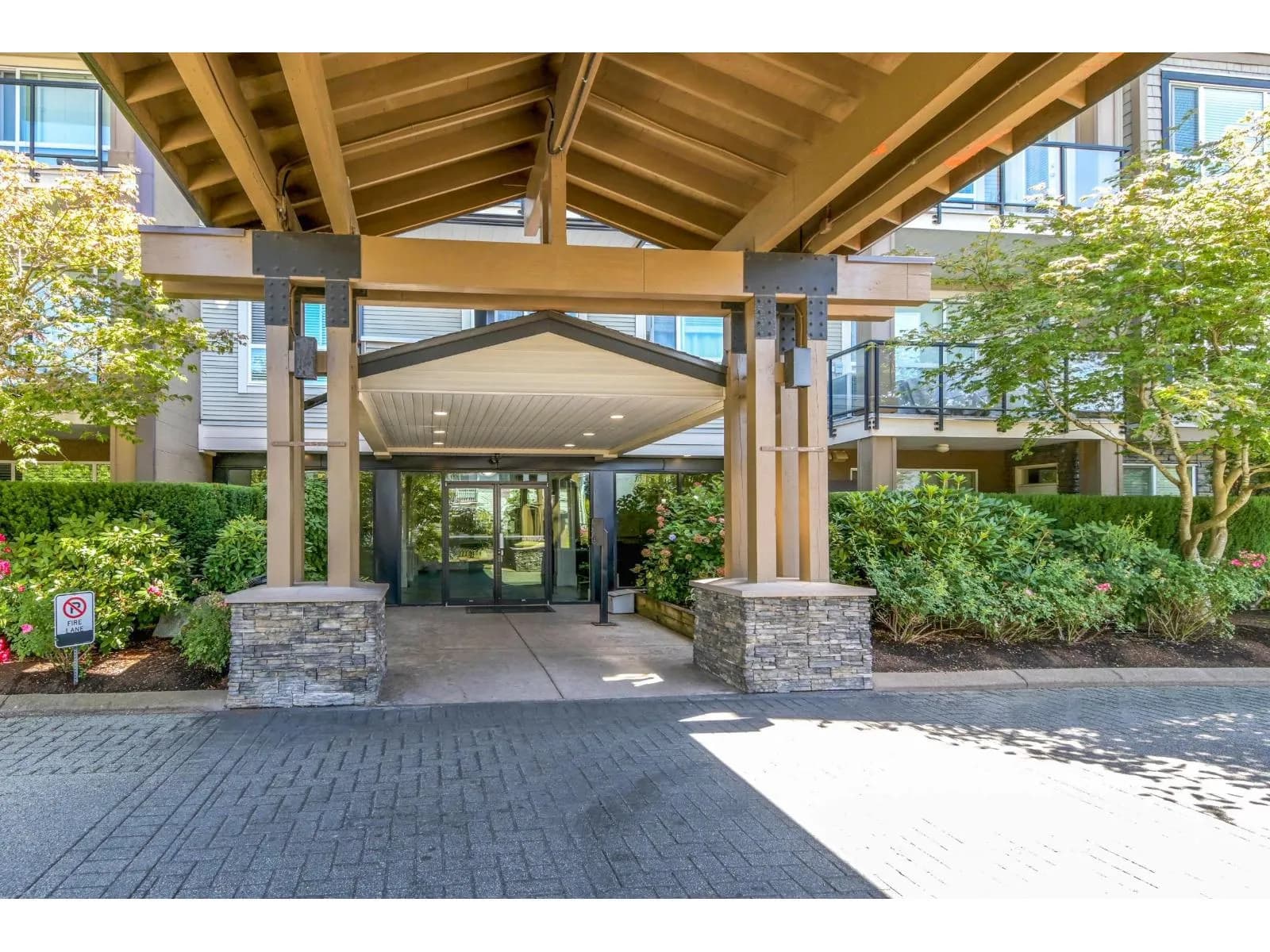 #110 32729 GARIBALDI DRIVE, Abbotsford, BC photo 3