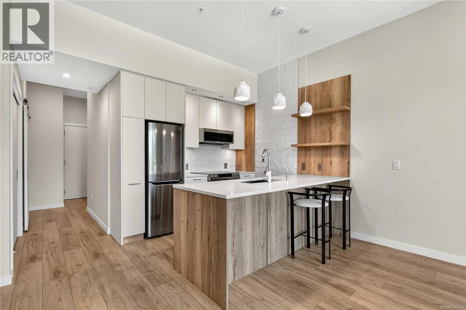 1588 North Dairy Rd, Saanich