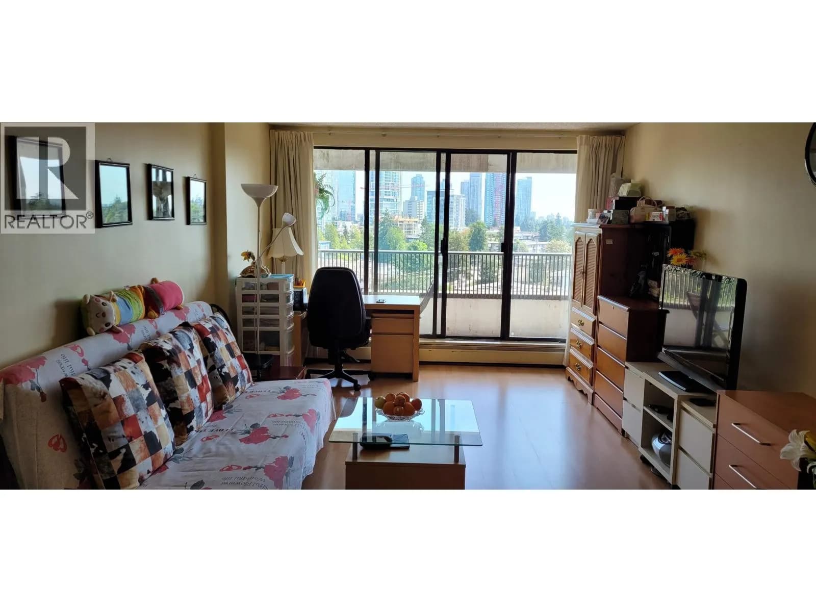 #904 4194 MAYWOOD STREET, Burnaby, BC photo 4