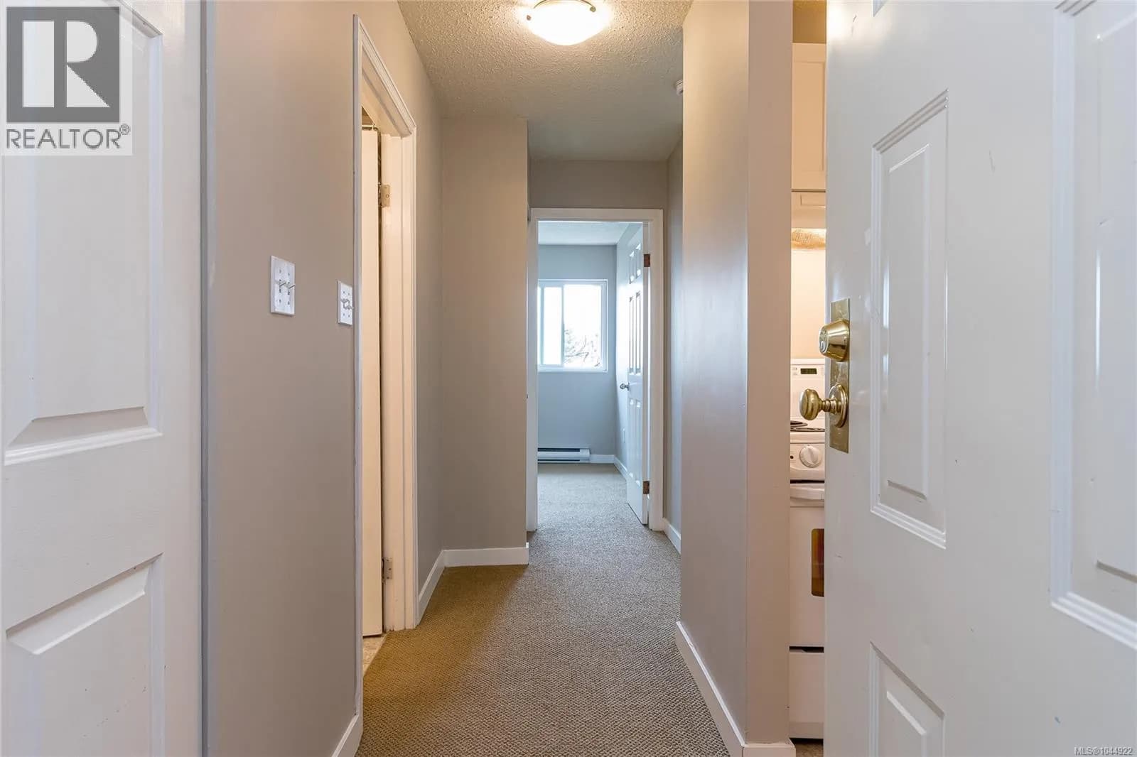 #310 2515 Alexander St, Duncan, BC photo 4