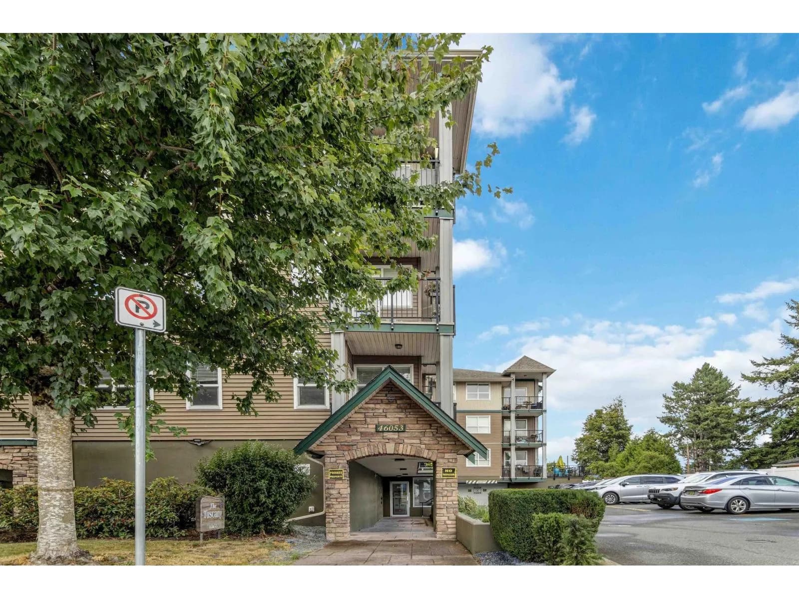 46053 CHILLIWACK CENTRAL ROAD, Chilliwack