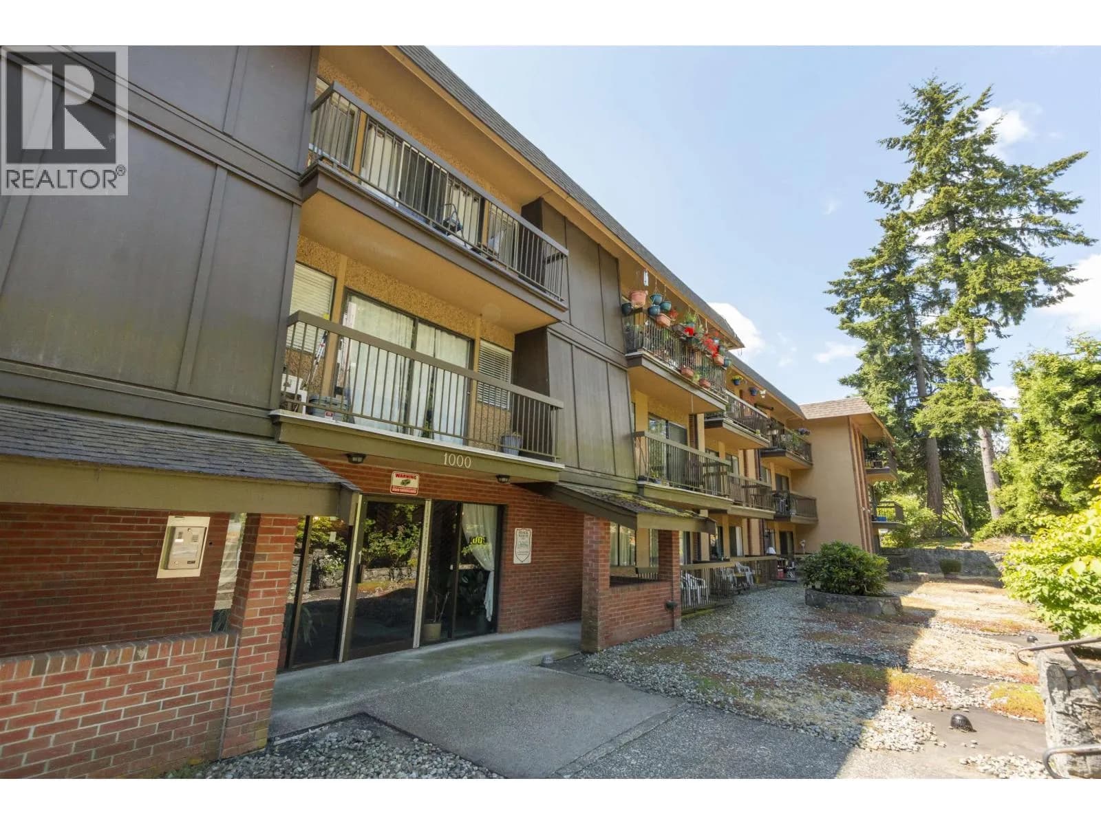 1000 KING ALBERT AVENUE, Coquitlam